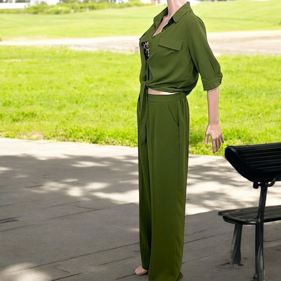 La Diosa Olive Green Tie Front Cropped Top 2-Piece Pant Set - Picture 11 of 16